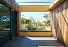 Elegance and Exclusivity in Vilamoura – 2 Bedroom Villa with Private Pool in Central Area