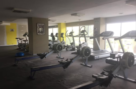 Large commercial premises of 1,400 m² in front of the University of Elche – Ideal investment!