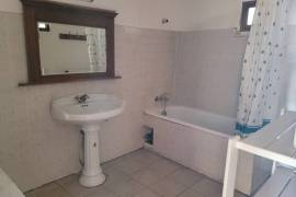 Winegrower's House With 135 M2 Living Space, Terrace With Views And Courtyard/garden Of 75 M2.