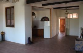 Winegrower's House With 135 M2 Living Space, Terrace With Views And Courtyard/garden Of 75 M2.