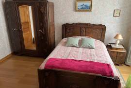 Lovely Family Home in Heart of Popular Town