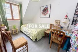 Town House in Good Order, Ideal Holiday Home