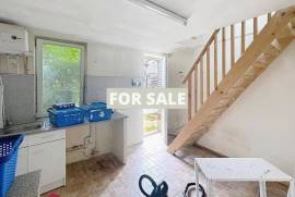 Coastal Town House with Garden
