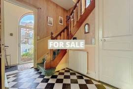 Period Property in Coastal Resort Town
