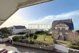 Period Property in Coastal Resort Town