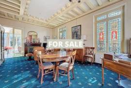 Period Property in Coastal Resort Town