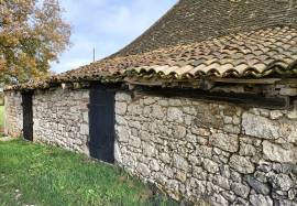 Superb Large Countryside Barn to Develop