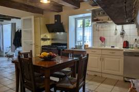 Delightful Town House with Garden