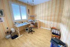 Detached Villa in Sought After Sector