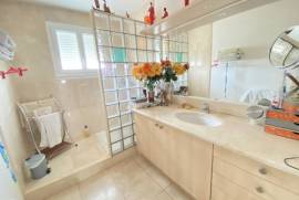 Detached Villa in Sought After Sector