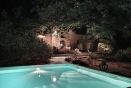 Country House with Separate Guest Gite and Pool