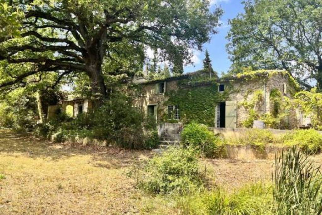 Country House with Separate Guest Gite and Pool