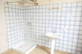 Town House to Renovate, Good Project