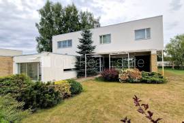 Detached house for sale in Riga district, 377.00m2