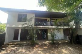 Income-Producing Multi-Use Property with 3 Titled Lots: Close to Tamarindo Costa Rica