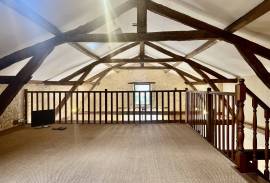 Proche Beaumont: Maison de village avec Jardin