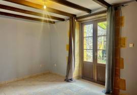 Proche Beaumont: Maison de village avec Jardin