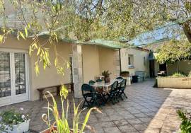 Entre Monpazier et Villereal: Jolie maison de plain-pied de 160m2 avec parc d\'un hectare