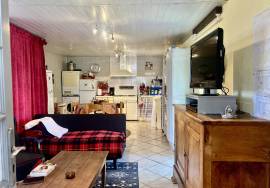 Entre Monpazier et Villereal: Jolie maison de plain-pied de 160m2 avec parc d\'un hectare