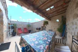6 room, 160m2 Village house for sale in Castelnau de guers - 255 000 € *