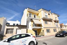 PERFECT TOWNHOUSE WITH GARAGE IN THE CENTRE OF DOLORES