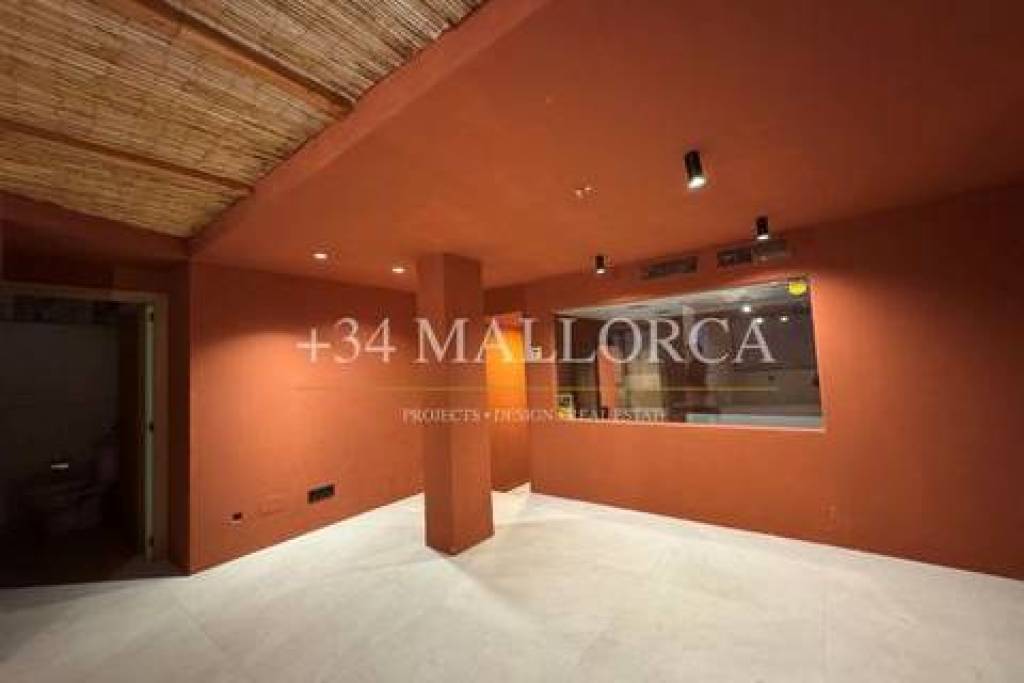 Elegant commercial premises, completely renovated in BONS AIRES