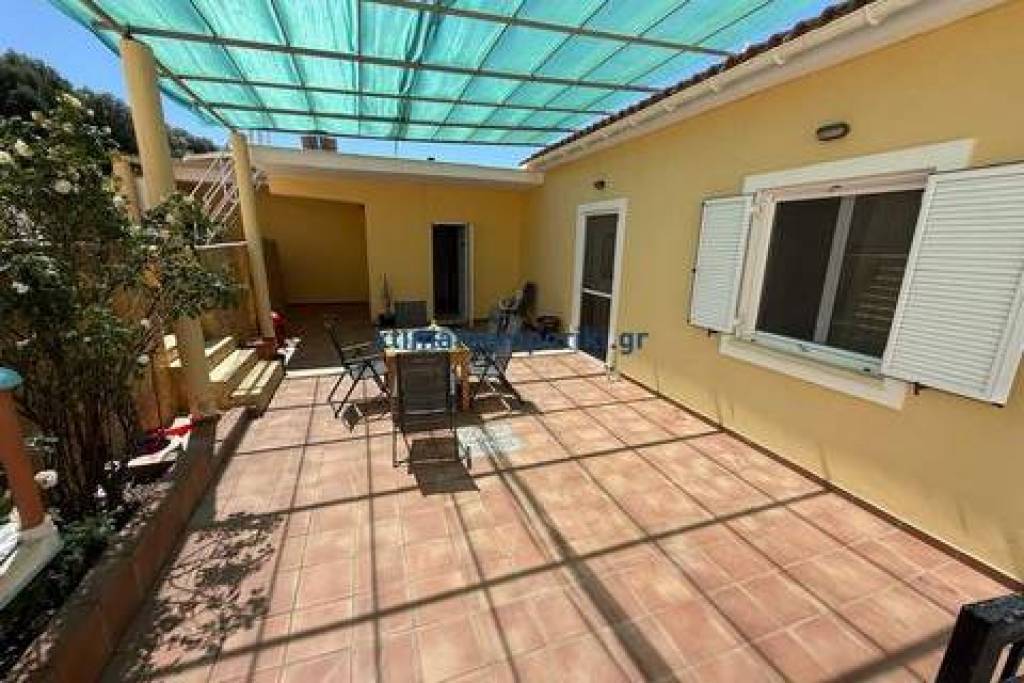 1623357 - Detached house For sale, Platanias, 150 sq.m., €250.000