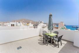 5 Bedroom Hostel In Los Cristianos LP5198