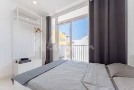 5 Bedroom Hostel In Los Cristianos LP5198