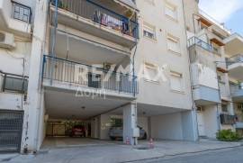 Building 408 sq.m for sale