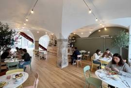 Shop in Cais-do-Sodré for rent