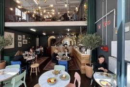 Shop in Cais-do-Sodré for rent