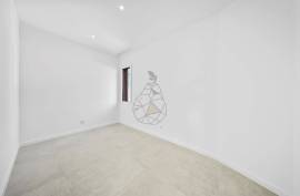 Wonderful new 3+1 bedroom villa - 190 m2 in Mexilhoeira Grande - Portimão
