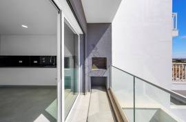 Wonderful new 3+1 bedroom villa - 190 m2 in Mexilhoeira Grande - Portimão