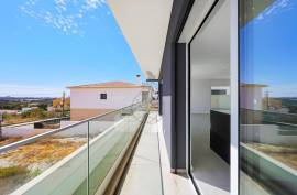 Wonderful new 3+1 bedroom villa - 190 m2 in Mexilhoeira Grande - Portimão
