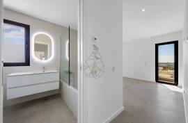 Wonderful new 3+1 bedroom villa with swimming pool - 185 m2 in Mexilhoeira Grande - Portimão