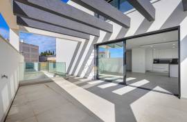 Wonderful new 3+1 bedroom villa with swimming pool - 185 m2 in Mexilhoeira Grande - Portimão