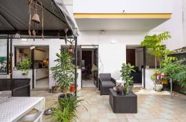 3 bedroom apartment with garage and terrace in the center of Portimão