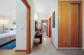 Magnificent 2 bedroom apartment located on the 7th floor with 2 bathrooms in Alto do Quintão - Portimão