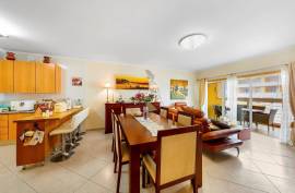 Magnificent 2 bedroom apartment located on the 7th floor with 2 bathrooms in Alto do Quintão - Portimão
