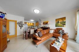Magnificent 2 bedroom apartment located on the 7th floor with 2 bathrooms in Alto do Quintão - Portimão