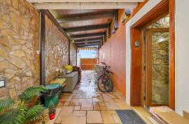 Renovated 3+1 bedroom villa for long-term rental in Alvor