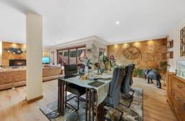 Renovated 3+1 bedroom villa for long-term rental in Alvor