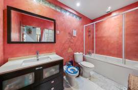 Renovated 3+1 bedroom villa for long-term rental in Alvor