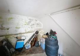 3 bedroom apartment 10 minutes from the city center