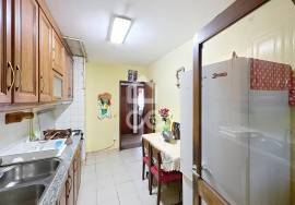 3 bedroom apartment 10 minutes from the city center
