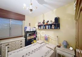 3 bedroom apartment 10 minutes from the city center