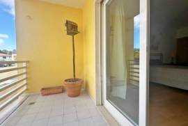 Apartamento T3 com Garagem nos Jardins da Parede