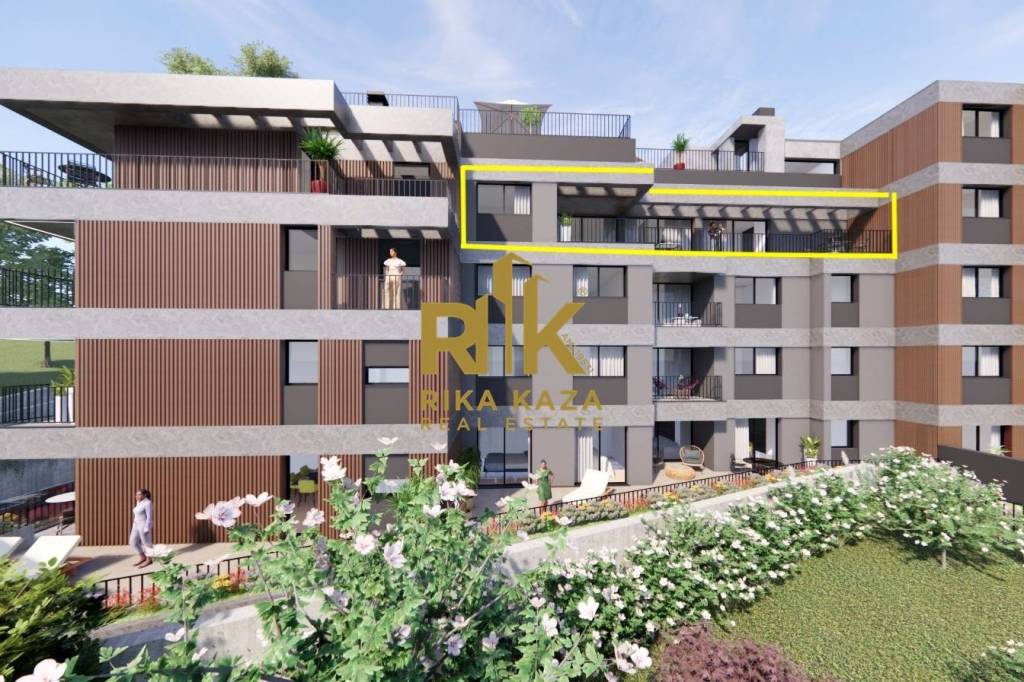 1 bedroom apartment on the top floor