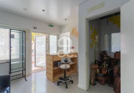 Commercial property Sintra Rio de Mouro